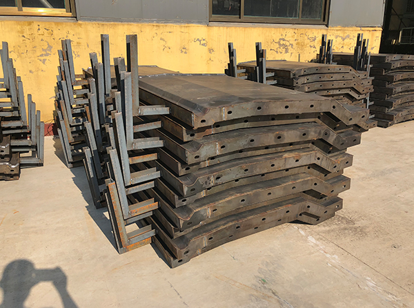 防撞護(hù)欄模具