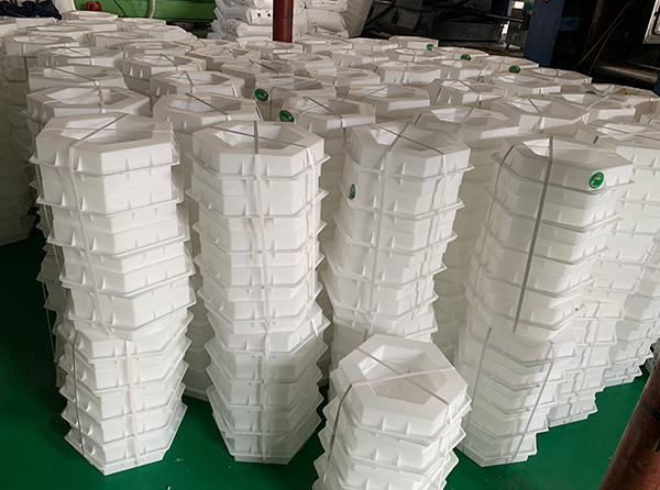 預(yù)制六棱塊模具