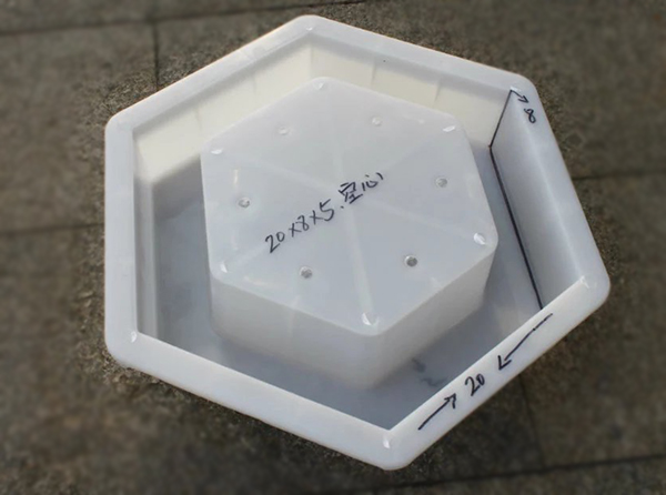 六角塊護(hù)坡模具