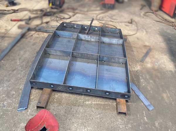 風(fēng)力發(fā)電基礎(chǔ)底座模板