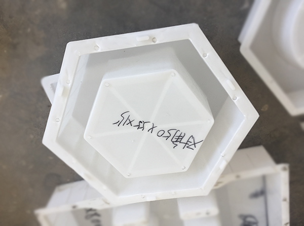 高鐵空心六角模具