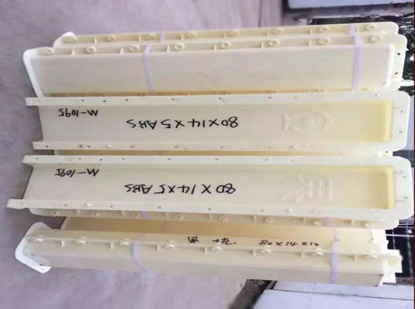 電力標(biāo)志樁模具