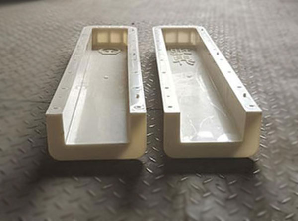 水泥地界樁模具