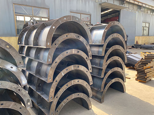 預(yù)制實(shí)心圓柱鋼模具