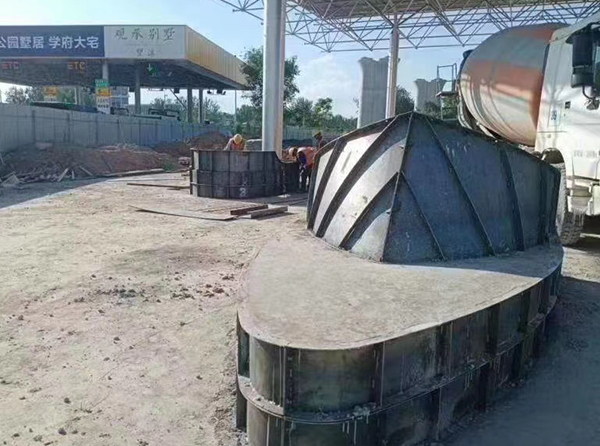 收費(fèi)島模具