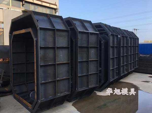 學?；S池模具