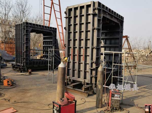 城市綜合管廊模具